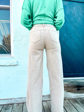 Load image into Gallery viewer, The Chloe Pant
