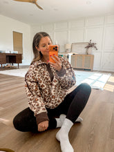 Load image into Gallery viewer, The Leopard Pullover