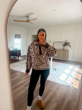Load image into Gallery viewer, The Leopard Pullover