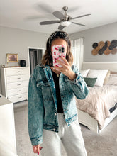 Load image into Gallery viewer, The 90s Jacket
