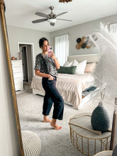 Load image into Gallery viewer, The Mia Jeans
