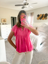 Load image into Gallery viewer, The Polly Top
